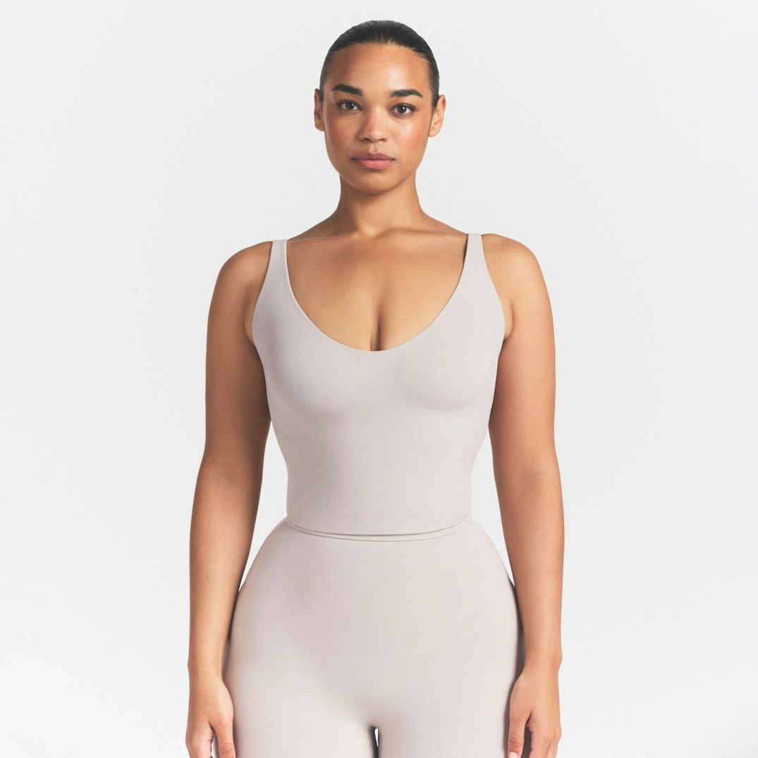 NikeSKIMS Studio Stretch Plunge Tank